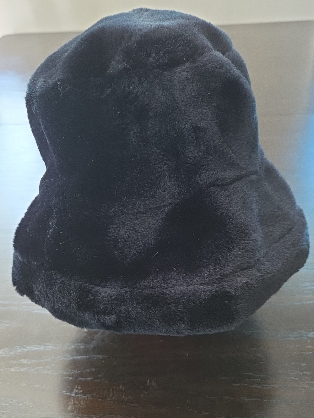 Plush Faux Fur Bucket Hat - Black
